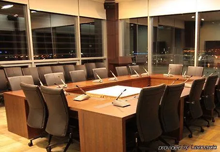 Benikea Premier Songdo Bridge Hotel Incheon 4*,
