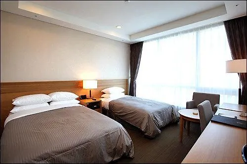 Benikea Premier Songdo Bridge Hotel Incheon