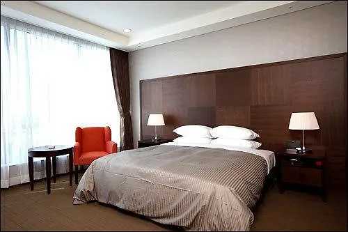 Benikea Premier Songdo Bridge Hotel Incheon