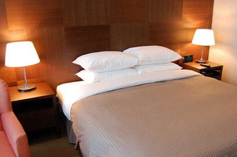 Benikea Premier Songdo Bridge Hotel Incheon