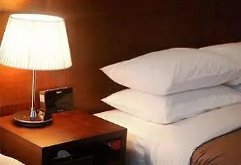 Benikea Premier Songdo Bridge Hotel Incheon 4*,