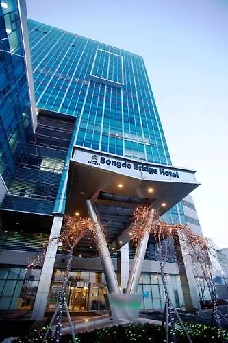 Benikea Premier Songdo Bridge Hotel Incheon