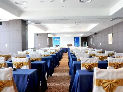 Benikea Premier Songdo Bridge Hotel Incheon