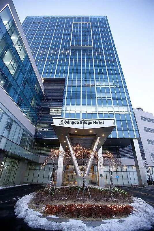 Benikea Premier Songdo Bridge Hotel Incheon